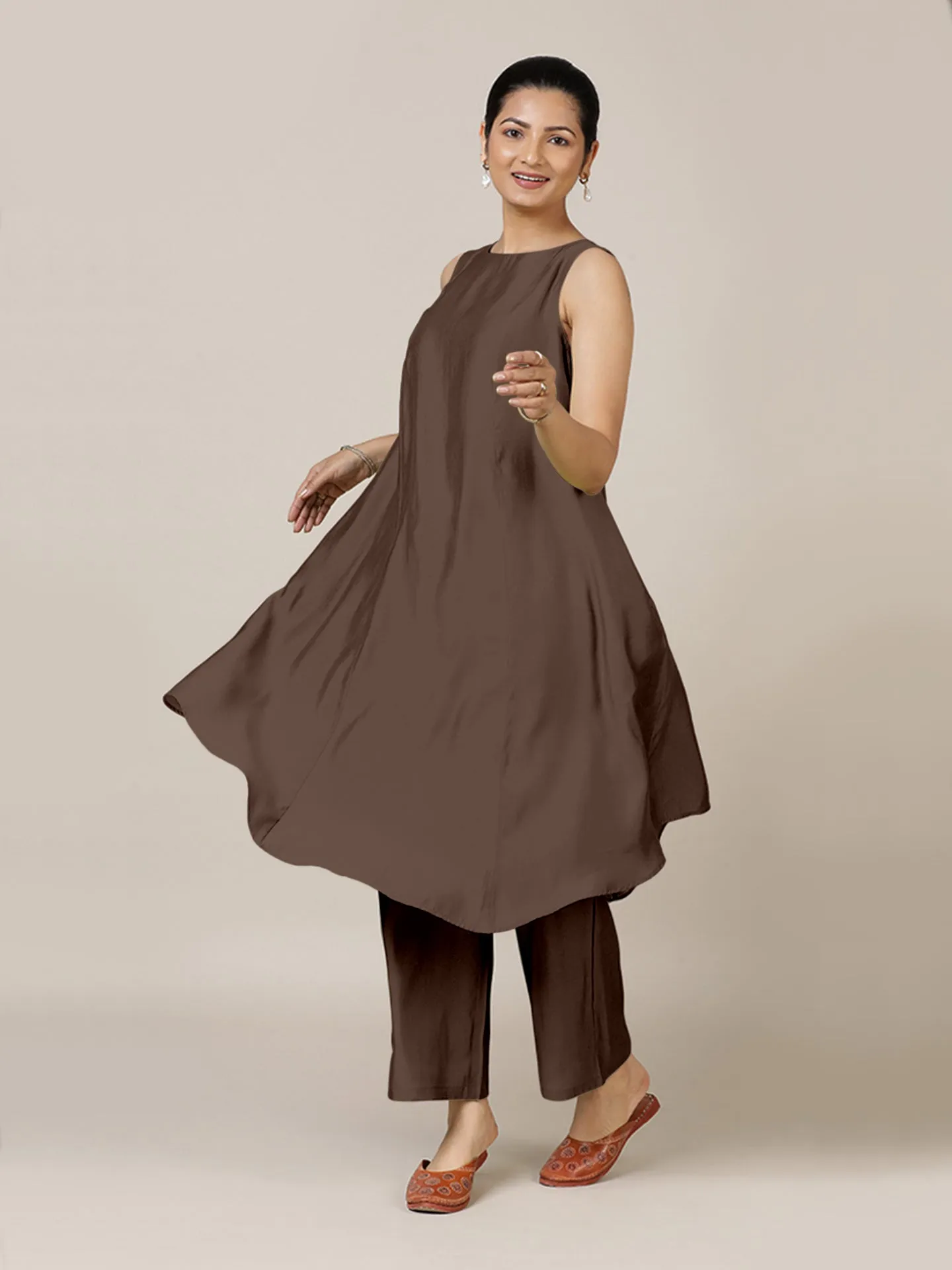 Anoki x Rozaana | A Line Kurta in Walnut Brown with Thread Work | Coords or Only Kurta