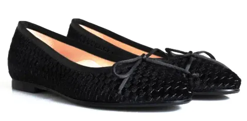 Beberlis Viena Black Velvet Ladies Flats