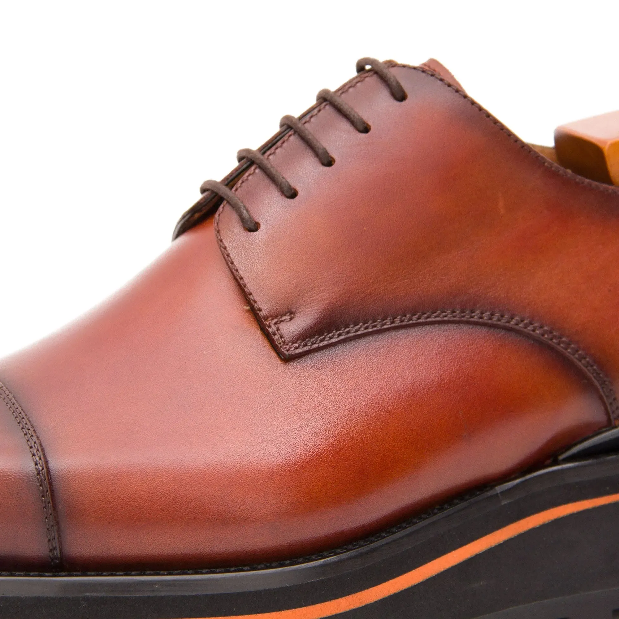 Calf leather dress three quarters derby shoes