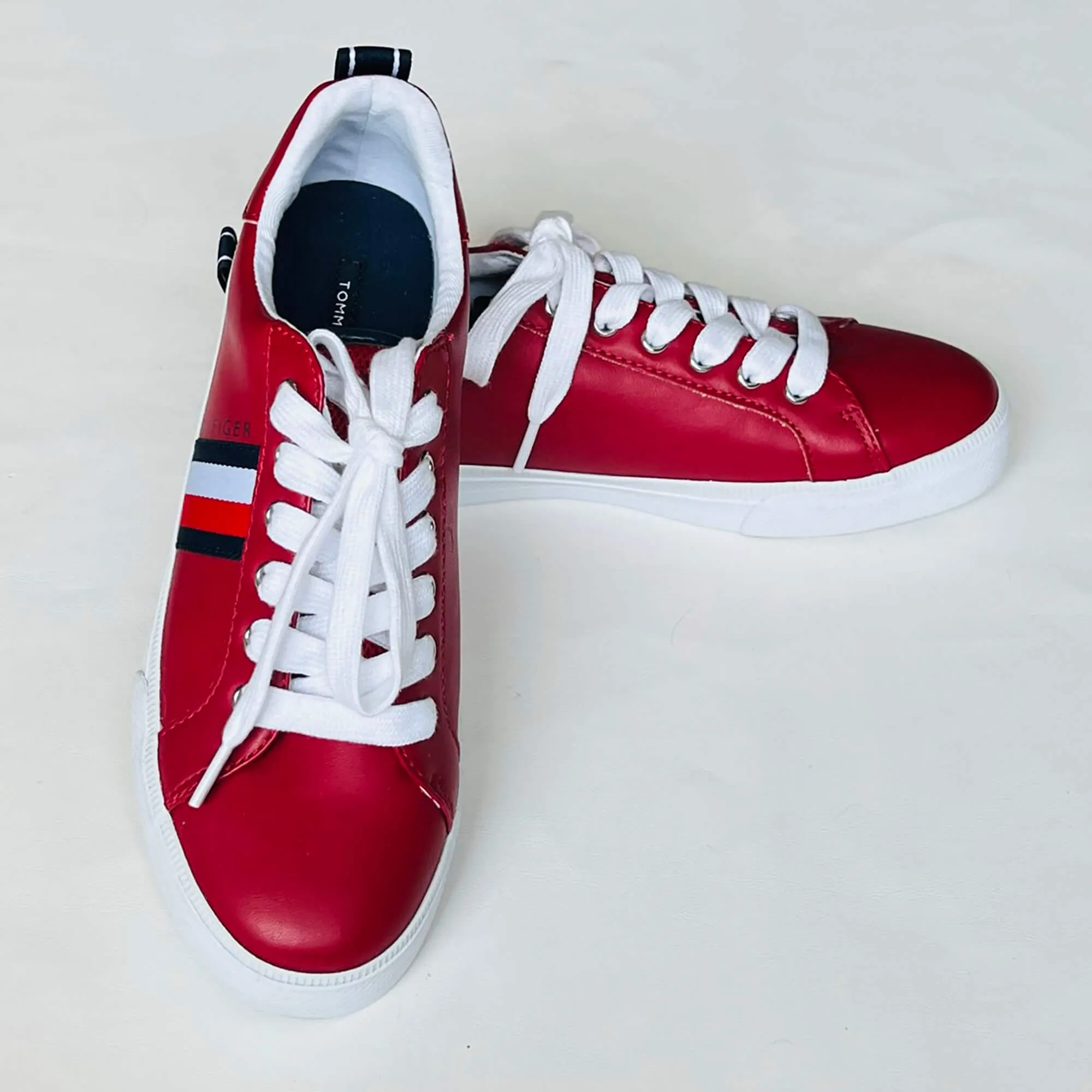 Tommy Hilfiger Red Faux Leather Landon Fashion Sneakers 7.5M